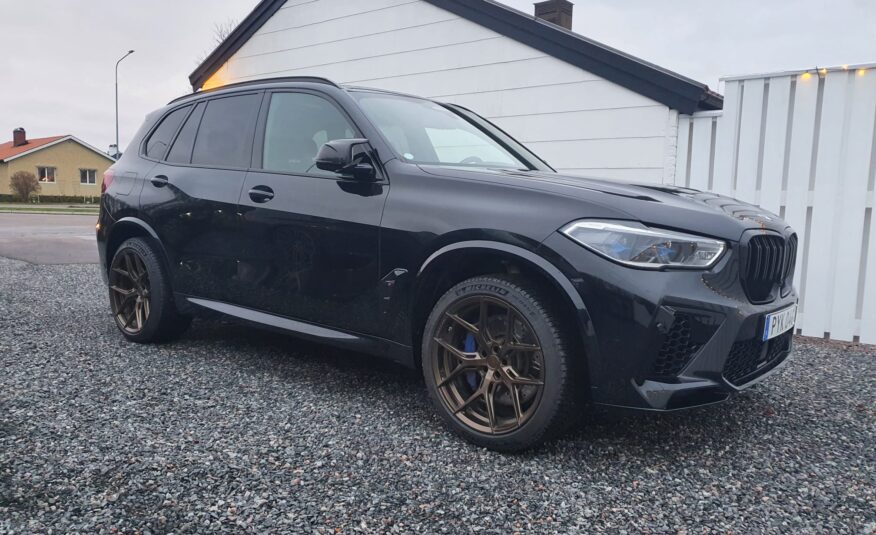 BMW X5M, 2021